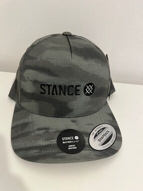 NWT Stance Icon Snapback Hat - Camo Green